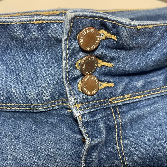 Distressed Jeans🌻🌻 2 for $30 bundle🌻🌻 - Picture 3 of 7